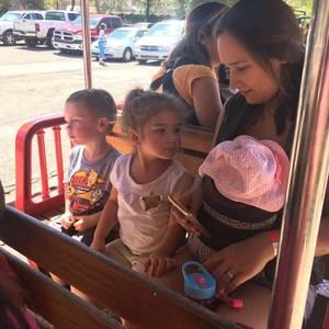 Meet your Posher, Kara